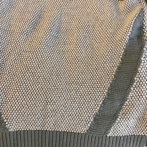 Lululemon sweater - Picture 7 of 16